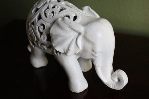 patung gajah salaku jimat nasib alus